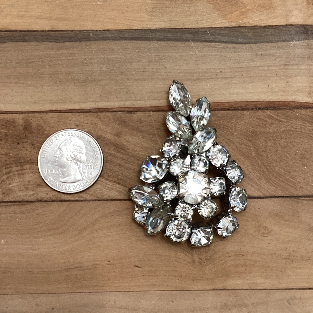 Rhinestone Vintage Cluster Brooch